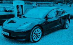 tesla-model-3-bccc_uid61dc7f0cb67be